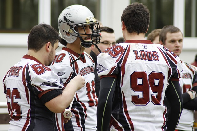 持者或亚冠 持者或亚冠